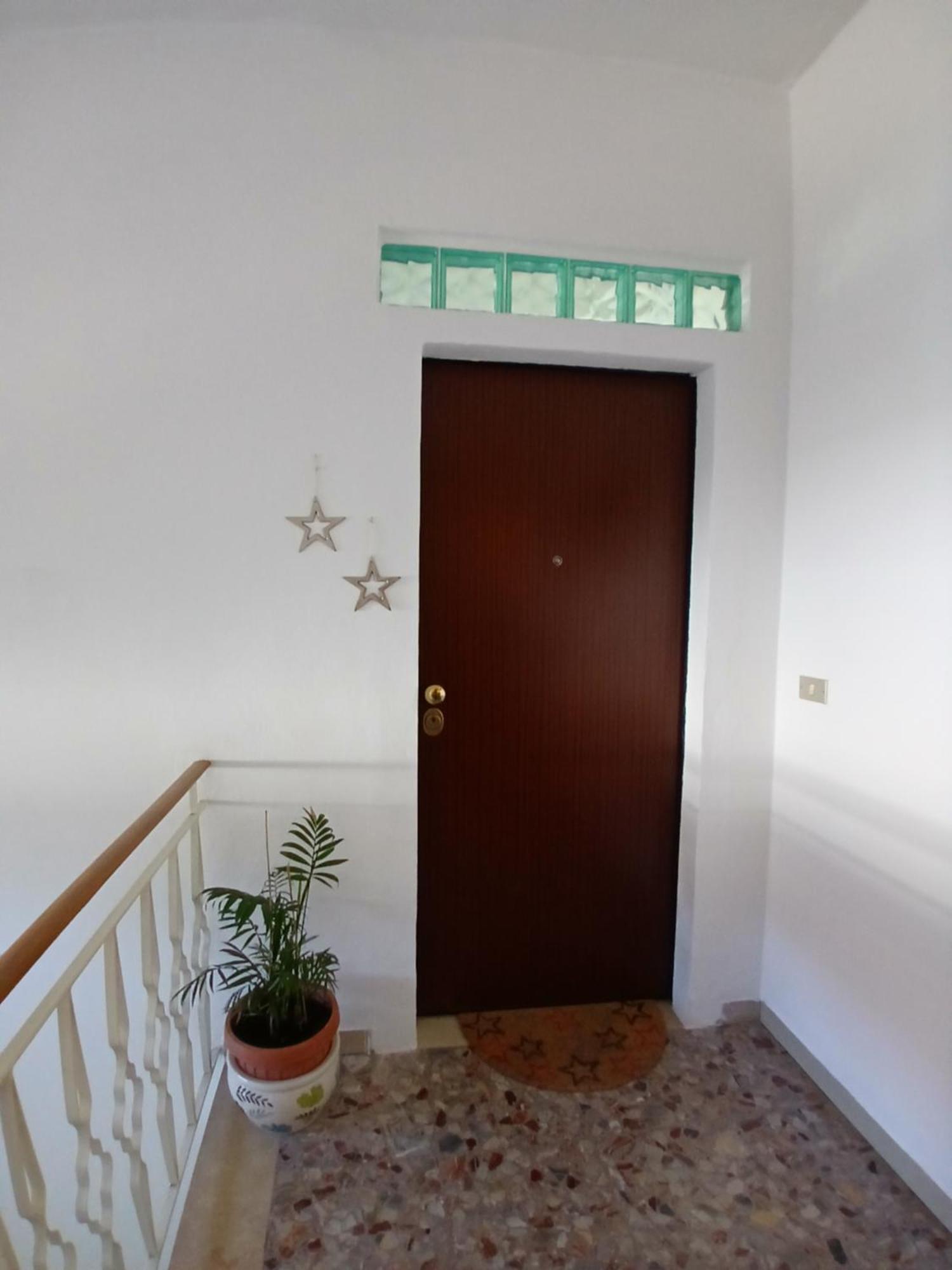 Casa Vacanza Le Due Stelle San Romano  Εξωτερικό φωτογραφία